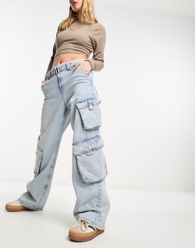 Jeans cargo multitasche blu slavato - Pull & Bear - Modalova