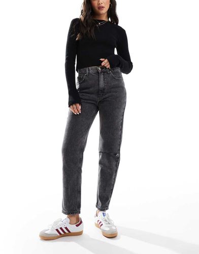 Mom jeans slavato con strappi sulle ginocchia - Pull & Bear - Modalova