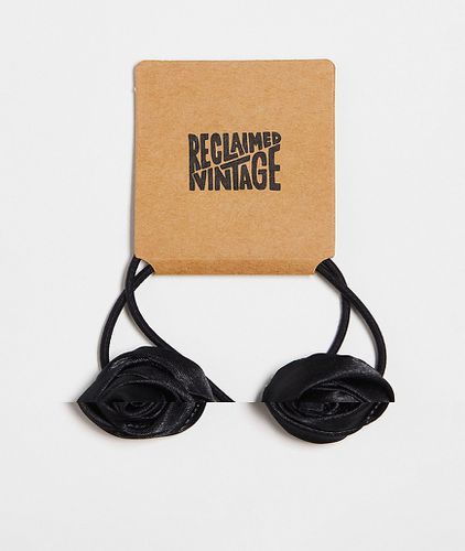 Confezione da 2 elastici per capelli neri con decorazione a forma di rosa - Reclaimed Vintage - Modalova