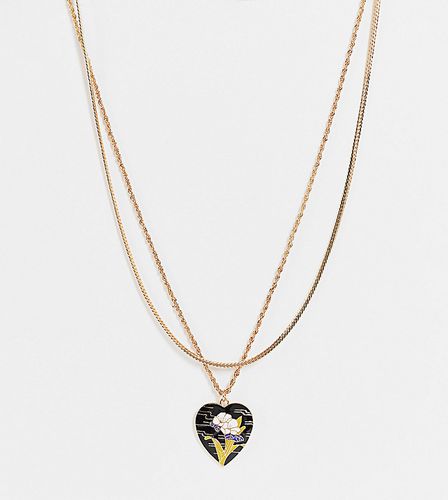 Inspired - Confezione da due collane color con cuore e fiore in smalto - Reclaimed Vintage - Modalova
