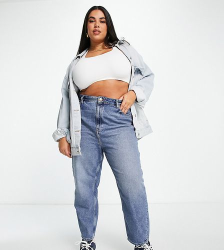 Mom jeans a vita alta - River Island Plus - Modalova