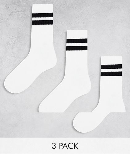 Confezione da 3 paia di calzini sportivi bianchi con righe nere - Weekday - Modalova