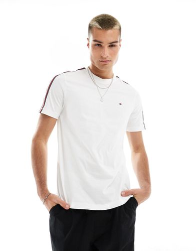 T-shirt bianca con fettuccia a contrasto - Tommy Hilfiger - Modalova