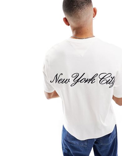 Luxe Athletic - T-shirt comoda stile skate bianca con logo - Tommy Jeans - Modalova