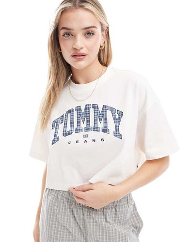 T-shirt oversize corta con logo a quadri scozzesi - Tommy Jeans - Modalova