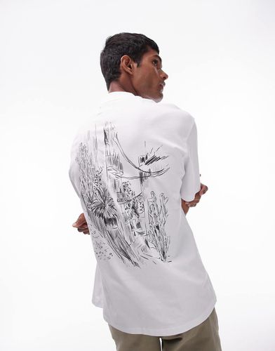 T-shirt oversize bianca con stampa di vicolo mediterraneo sul davanti e dietro - Topman - Modalova