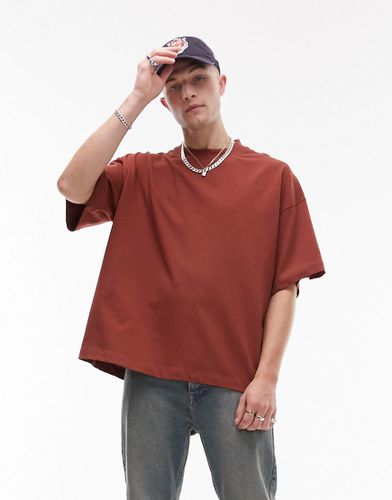 T-shirt oversize premium color ruggine con spalle scivolate - Topman - Modalova