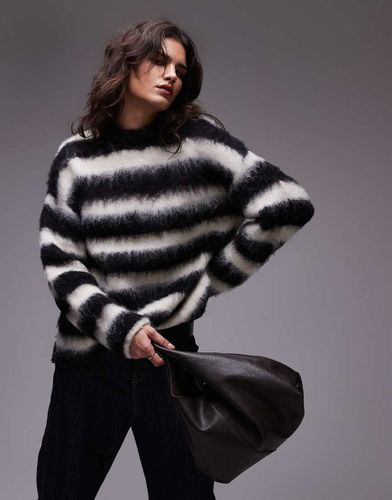 Boysy - Maglione oversize sofficissimo monocromatico a righe - Topshop - Modalova