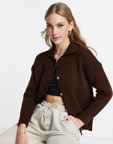 Cardigan in maglia color cioccolato con bottoni e colletto - Topshop - Modalova