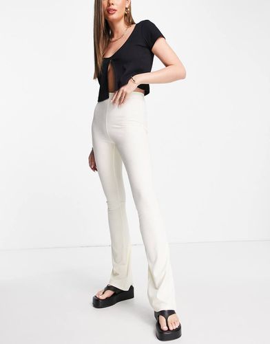 Pantaloni skinny a zampa beige a coste - Topshop - Modalova