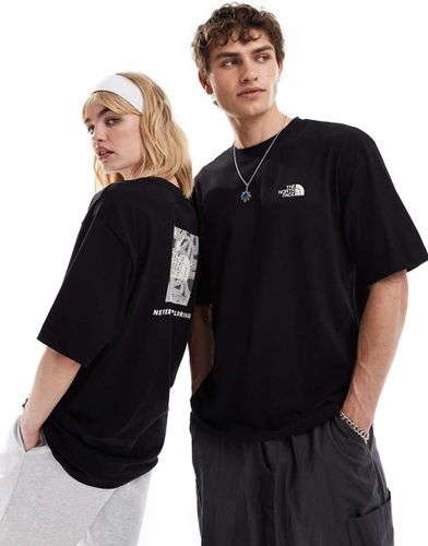 Geolines Redbox - T-shirt oversize nera con stampa sul retro - In esclusiva per ASOS - The North Face - Modalova