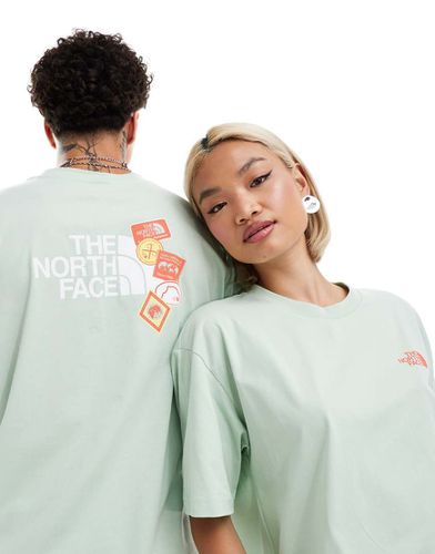 Expedition Stickers - T-shirt oversize con stampa sul retro - In esclusiva per ASOS - The North Face - Modalova