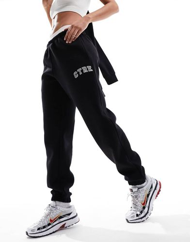 Joggers comodi stile college neri - The Couture Club - Modalova