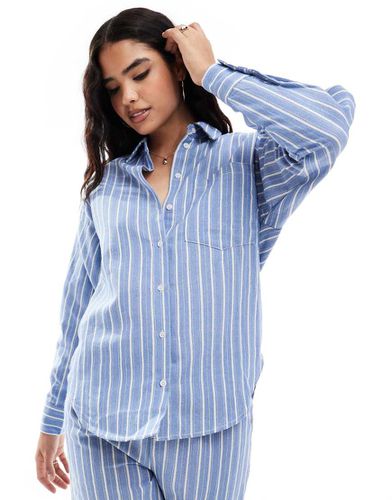 Camicia effetto lino blu e bianca a righe in coordinato - Threadbare - Modalova