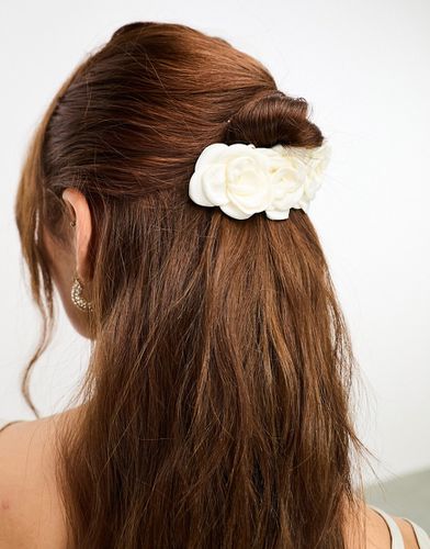 Fermaglio per capelli in raso crema con fiori - True Decadence - Modalova