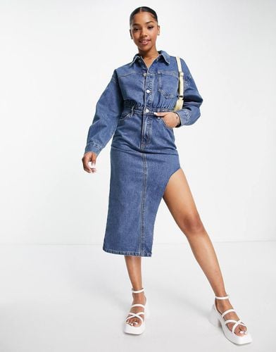 Vestito camicia midi in denim - Urban Revivo - Modalova