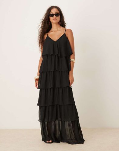 Robe longue à fines bretelles et volants - Vila - Modalova