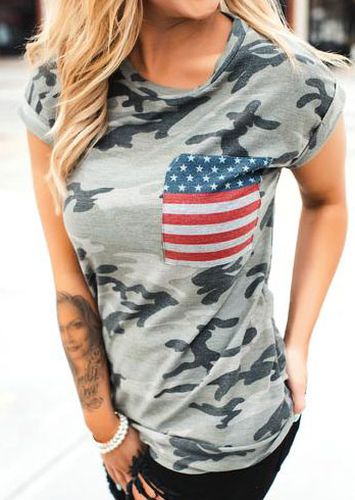 Camouflage Printed American Flag Pocket T-Shirt - unsigned - Modalova