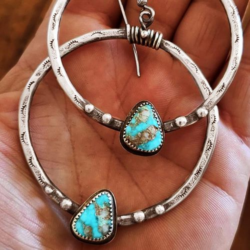 Turquoise Dangle Drop Hook Earrings - unsigned - Modalova