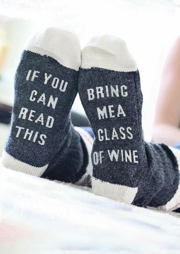 PLEASE BRING ME WINE Socks - unsigned - Modalova