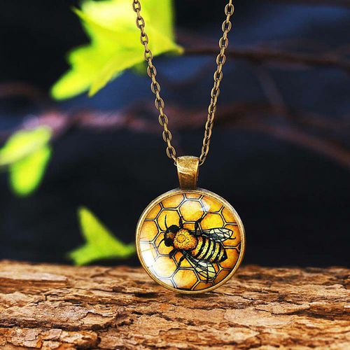 Vintage Bee Gemstone Pendant Necklace - unsigned - Modalova