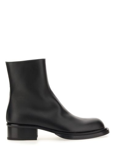 Alexander mcqueen cuban stack boot - alexander mcqueen - Modalova