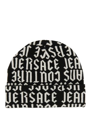 Knitted beanie hat - versace jeans couture - Modalova