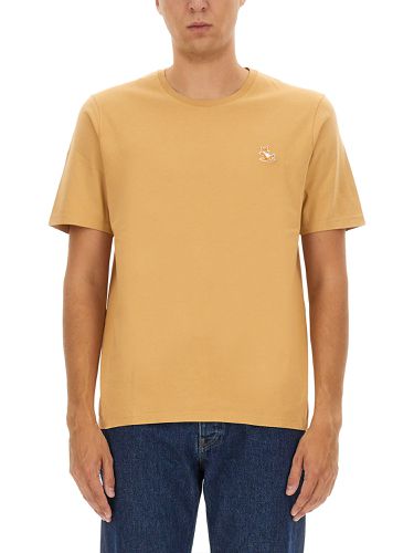 T-shirt with logo patch - maison kitsuné - Modalova