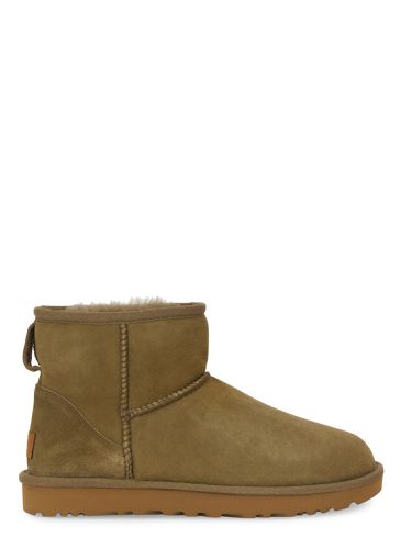 Ugg boot classic mini ii - ugg - Modalova