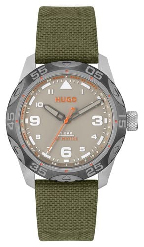 Trek Dial / Textile and Leather Watch - HUGO - Modalova