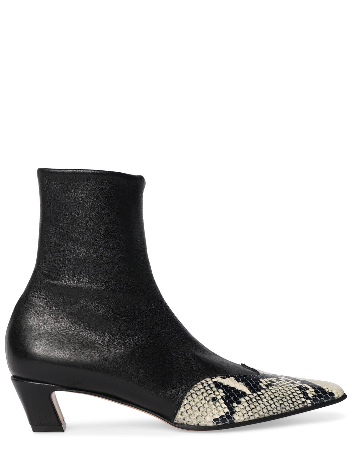 Mm Nevada Leather Ankle Boots - KHAITE - Modalova