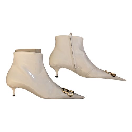 Patent leather ankle boots - Balenciaga - Modalova