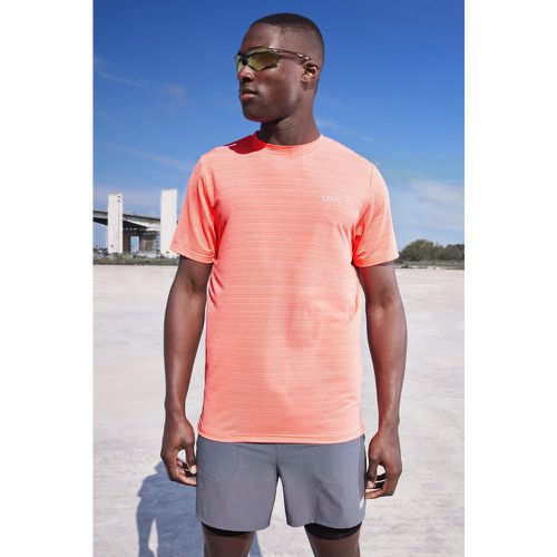 Camiseta Man Active Ligera Resistente - boohoo - Modalova