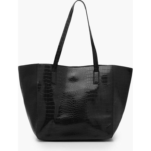 Borsa Tote da giorno oversize in pelle sintetica effetto coccodrillo - boohoo - Modalova