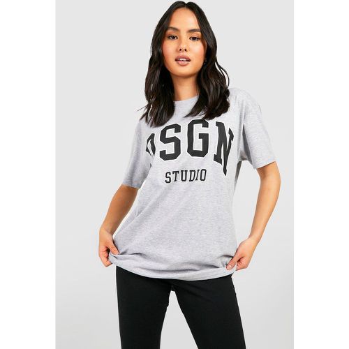 T-shirt oversize con slogan Dsgn Studio - boohoo - Modalova