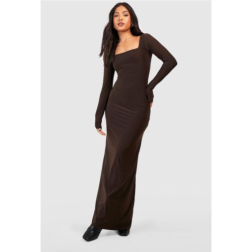 Vestito maxi Petite seducente a maniche lunghe con scollo quadrato - boohoo - Modalova