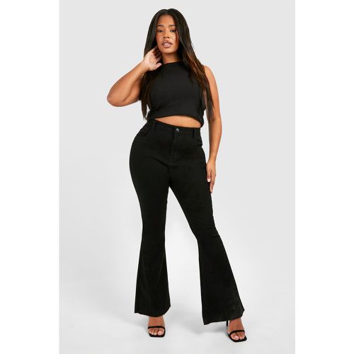 Jeans a zampa Plus Size in denim Stretch - boohoo - Modalova