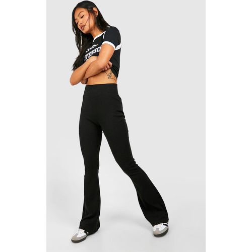 Pantaloni da yoga a coste, Nero - boohoo - Modalova