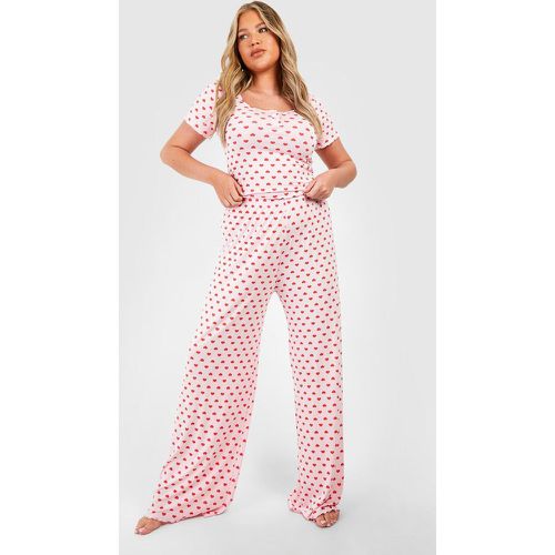 Pijama Plus De Pantalón Largo Y Top De Tela Jersey Con Estampado De Corazones - boohoo - Modalova