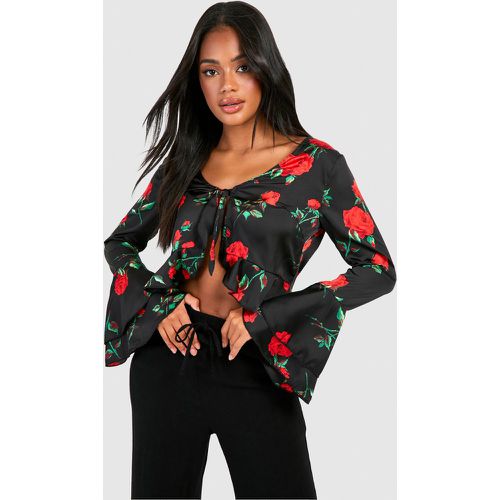 Rose Print Ruffle Blouse, Rojo - boohoo - Modalova