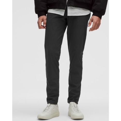 “ Pantalon ABC 5 poches coupe slim Warpstremes â€“ 86 cm â€“ Taille 33 - lululemon - Modalova