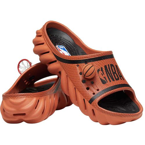 Crocs NBA Echo Slide, orange - Crocs - Modalova