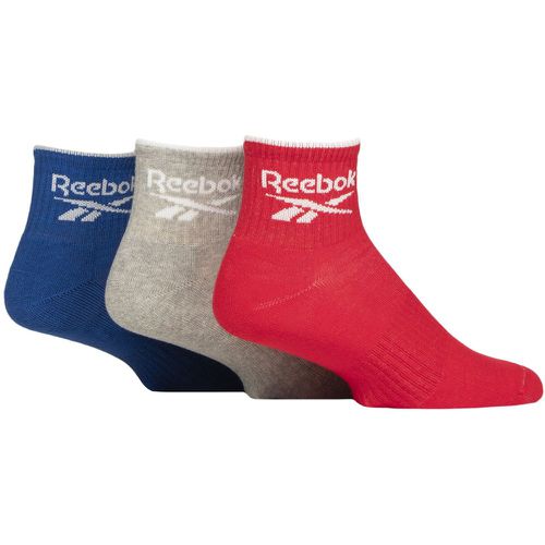 Mens and Ladies 3 Pair Essentials Cotton Ankle Socks with Arch Support Red / Grey / Blue 8.5-10 UK - Reebok - Modalova