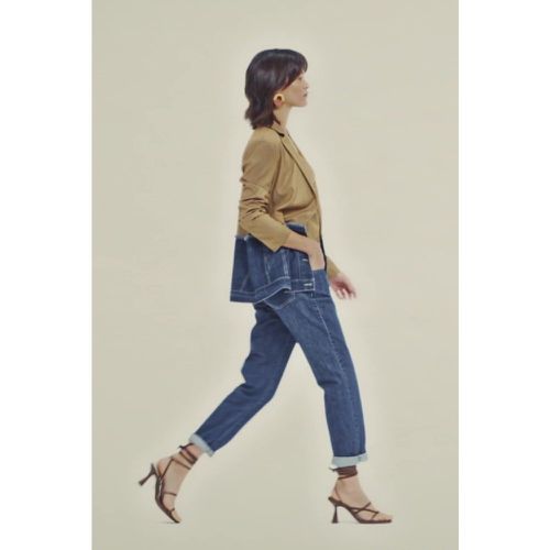 Jeans slim-fit con parte superiore a contrasto - Please - Modalova