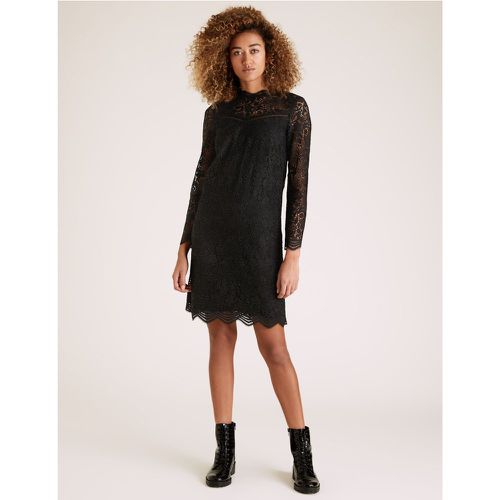 Lace Round Neck Knee Length Shift Dress - Marks & Spencer - Modalova