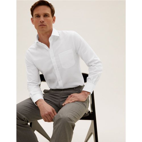 Shorter Length Slim Fit Twill Non Iron Shirt - Marks & Spencer - Modalova