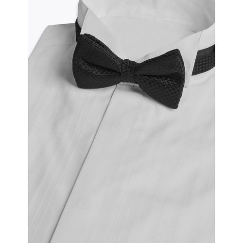 Pure Silk Textured Bow Tie black - Marks & Spencer - Modalova