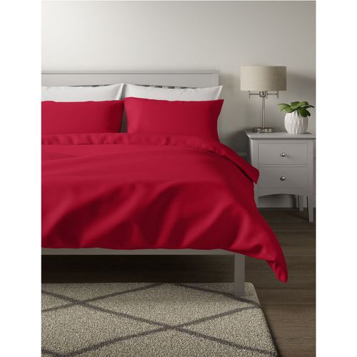 Brushed Cotton Bedding Set red - Marks & Spencer - Modalova