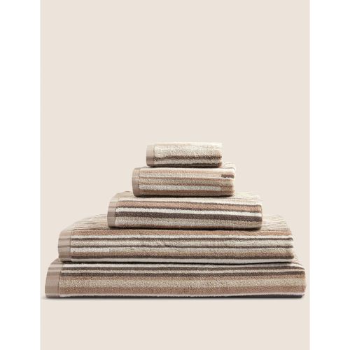 Pure Cotton Striped Towel beige - Marks & Spencer - Modalova