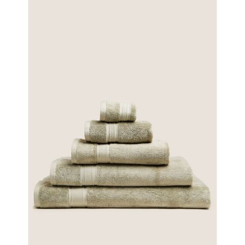 Cotton Bamboo Towel green - Marks & Spencer - Modalova